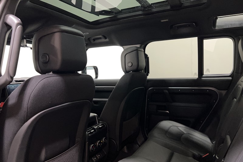 2023 (23) LAND ROVER DEFENDER 3.0 P400 X 110 5dr Auto [6 Seat] 5444891