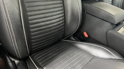 2022 (22) LAND ROVER COMMERCIAL DISCOVERY 3.0 D300 R-Dynamic HSE Commercial Auto 5450974