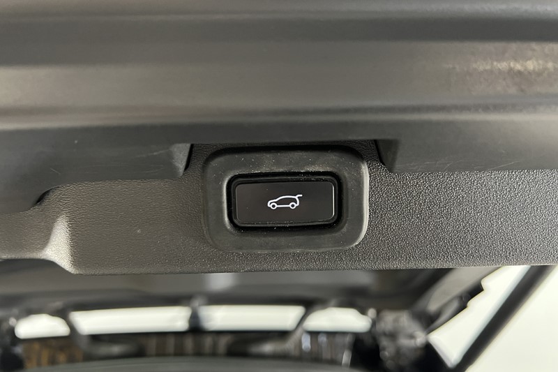 2022 (22) LAND ROVER COMMERCIAL DISCOVERY 3.0 D300 R-Dynamic HSE Commercial Auto 5450993
