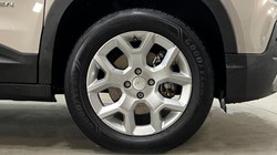 2025 (25) JEEP AVENGER 1.2 e-Hybrid Altitude 5dr DCT 5453631