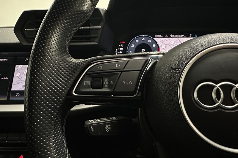 2021 (71) AUDI A3 35 TFSI S Line 5dr S Tronic 5458188