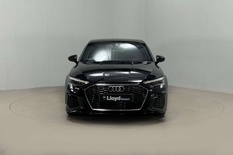2021 (71) AUDI A3 35 TFSI S Line 5dr S Tronic 5458175