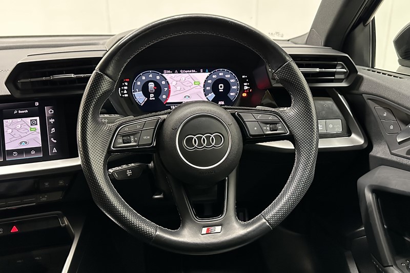 2021 (71) AUDI A3 35 TFSI S Line 5dr S Tronic 5458179