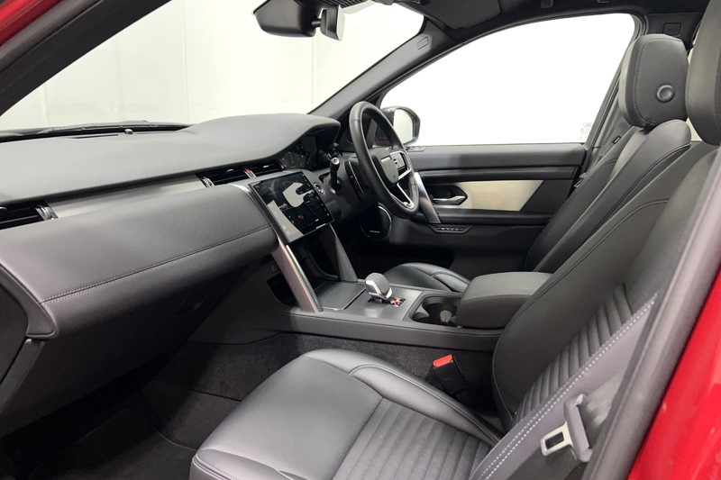 2024 (24) LAND ROVER DISCOVERY SPORT 2.0 D200 Dynamic SE 5dr Auto [5 Seat] 5461413
