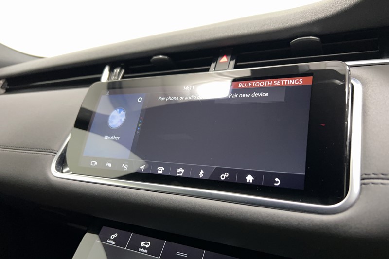 2019 (19) LAND ROVER RANGE ROVER EVOQUE 2.0 D180 SE 5dr Auto 5506458