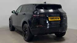 2019 (19) LAND ROVER RANGE ROVER EVOQUE 2.0 D180 SE 5dr Auto 5506425