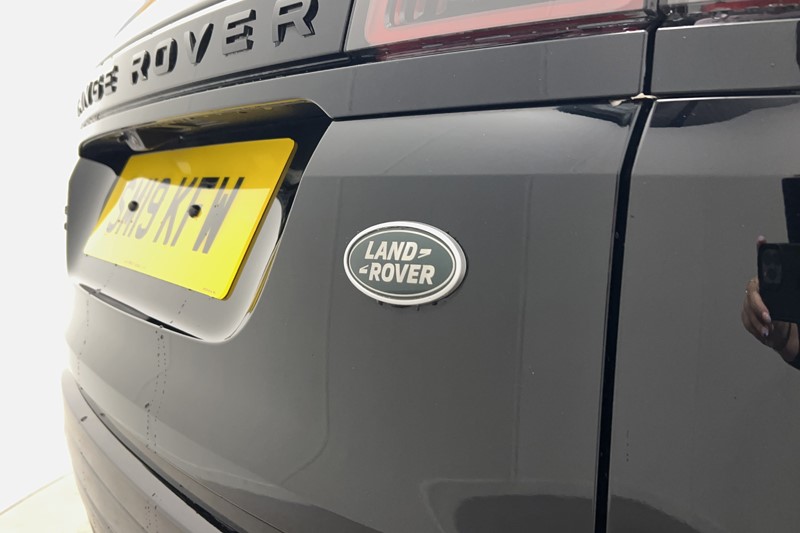 2019 (19) LAND ROVER RANGE ROVER EVOQUE 2.0 D180 SE 5dr Auto 5506473