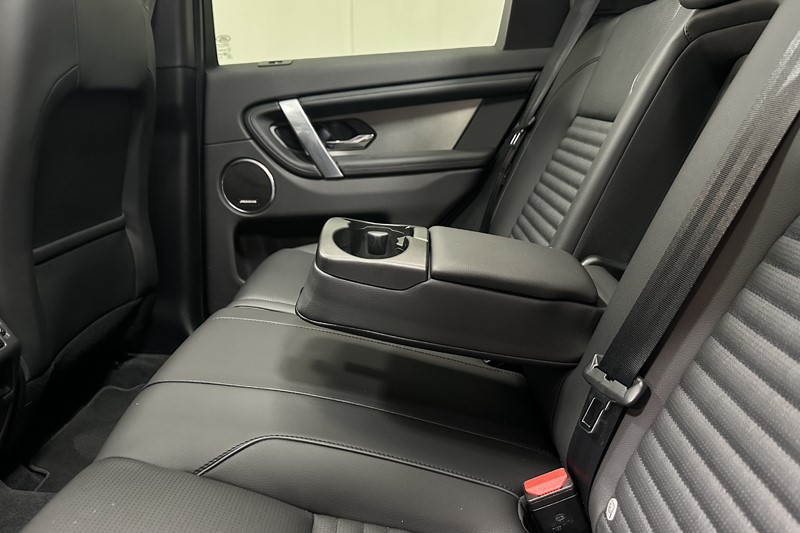 2024 (74) LAND ROVER DISCOVERY SPORT 2.0 D200 Dynamic SE 5dr Auto [5 Seat] 5469456