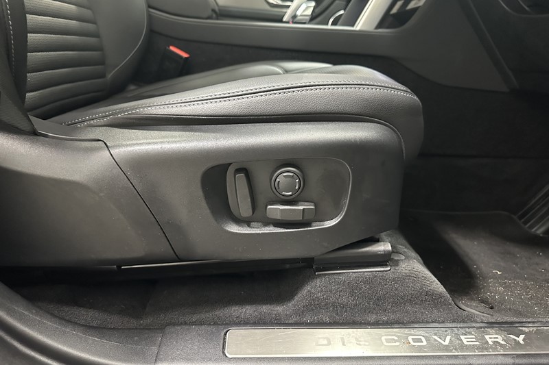 2024 (74) LAND ROVER DISCOVERY SPORT 2.0 D200 Dynamic SE 5dr Auto [5 Seat] 5469435