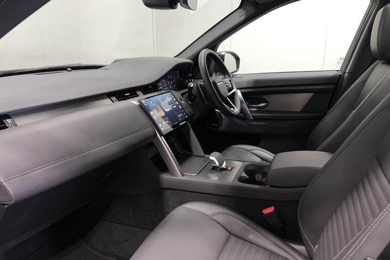2025 (74) LAND ROVER DISCOVERY SPORT 2.0 D200 Dynamic HSE 5dr Auto [7 Seat] 5504138