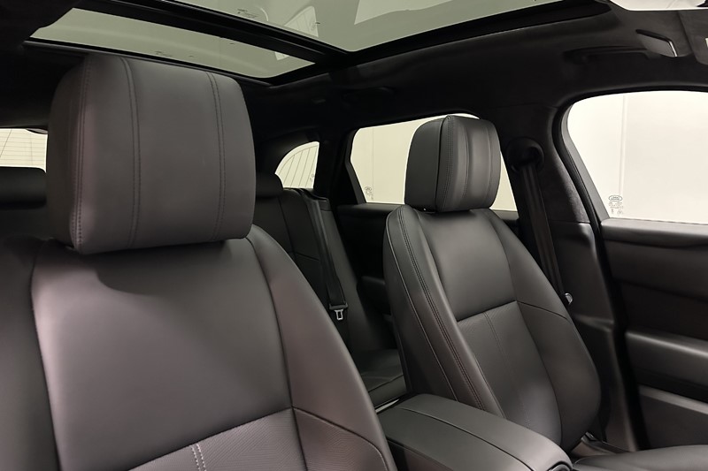 2025 (25) LAND ROVER RANGE ROVER VELAR 2.0 D200 MHEV Autobiography 5dr Auto [Revised] 5505626