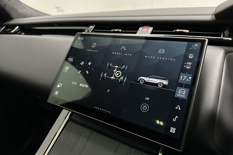 2025 (25) LAND ROVER RANGE ROVER VELAR 2.0 D200 MHEV Autobiography 5dr Auto [Revised] 5505635