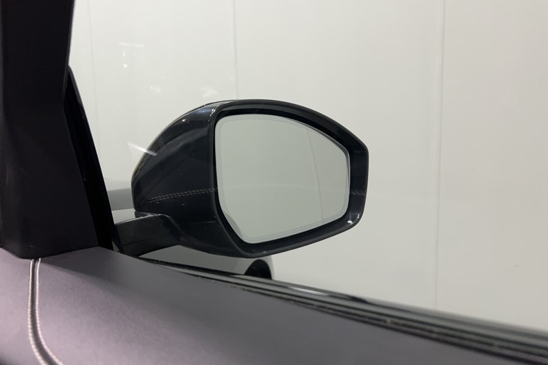 2022 (22) JAGUAR F-PACE 2.0 D200 R-Dynamic Black 5dr Auto AWD 5475974