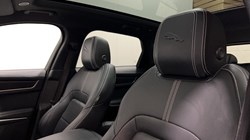 2022 (22) JAGUAR F-PACE 2.0 D200 R-Dynamic Black 5dr Auto AWD 5475994