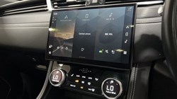 2022 (22) JAGUAR F-PACE 2.0 D200 R-Dynamic Black 5dr Auto AWD 5475983