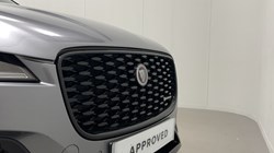 2022 (22) JAGUAR F-PACE 2.0 D200 R-Dynamic Black 5dr Auto AWD 5476011