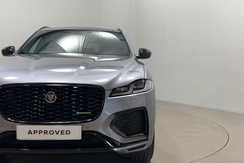 2022 (22) JAGUAR F-PACE 2.0 D200 R-Dynamic Black 5dr Auto AWD 5476012