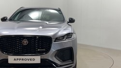 2022 (22) JAGUAR F-PACE 2.0 D200 R-Dynamic Black 5dr Auto AWD 5476012
