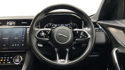 2022 (22) JAGUAR F-PACE 2.0 D200 R-Dynamic Black 5dr Auto AWD 5475969
