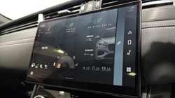 2022 (22) JAGUAR F-PACE 2.0 D200 R-Dynamic Black 5dr Auto AWD 5475986