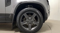 2022 (72) LAND ROVER DEFENDER 3.0 D250 X-Dynamic SE 90 3dr Auto 5477686