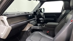 2022 (72) LAND ROVER DEFENDER 3.0 D250 X-Dynamic SE 90 3dr Auto 5477717