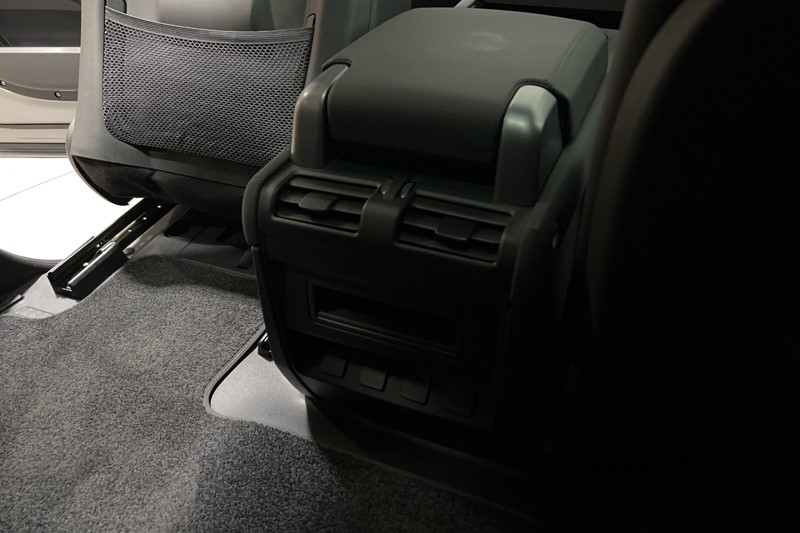2022 (72) LAND ROVER DEFENDER 3.0 D250 X-Dynamic SE 90 3dr Auto 5477690