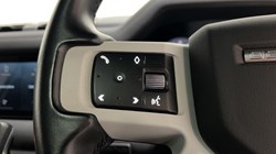 2022 (72) LAND ROVER DEFENDER 3.0 D250 X-Dynamic SE 90 3dr Auto 5477705