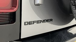 2022 (72) LAND ROVER DEFENDER 3.0 D250 X-Dynamic SE 90 3dr Auto 5477722