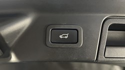 2021 (21) LAND ROVER RANGE ROVER VELAR 2.0 D200 Edition 5dr Auto 5487050