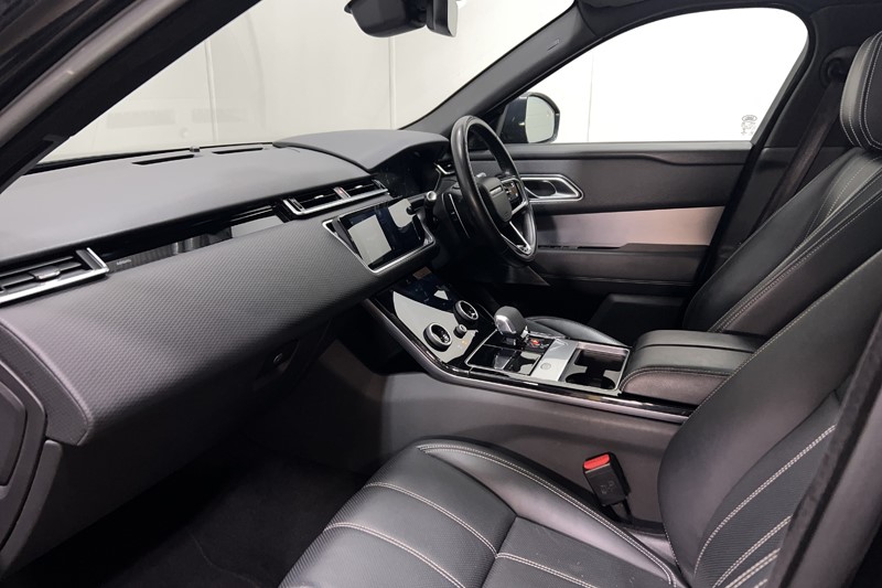 2021 (21) LAND ROVER RANGE ROVER VELAR 2.0 D200 Edition 5dr Auto 5487040