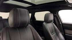 2021 (21) LAND ROVER RANGE ROVER VELAR 2.0 D200 Edition 5dr Auto 5487021