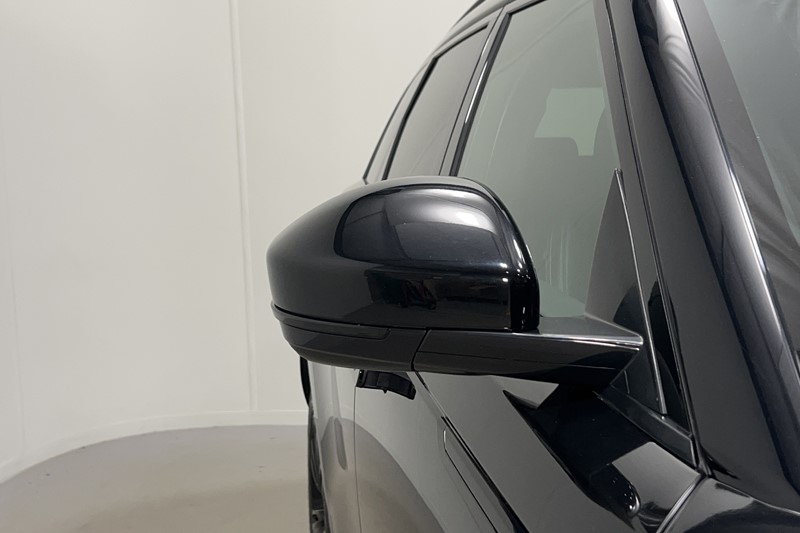 2021 (21) LAND ROVER RANGE ROVER VELAR 2.0 D200 Edition 5dr Auto 5487057