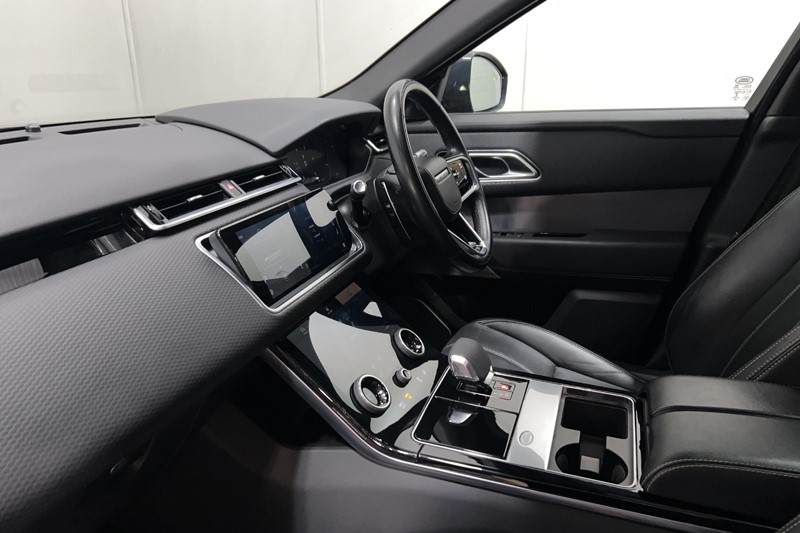 2021 (21) LAND ROVER RANGE ROVER VELAR 2.0 D200 Edition 5dr Auto 5487041