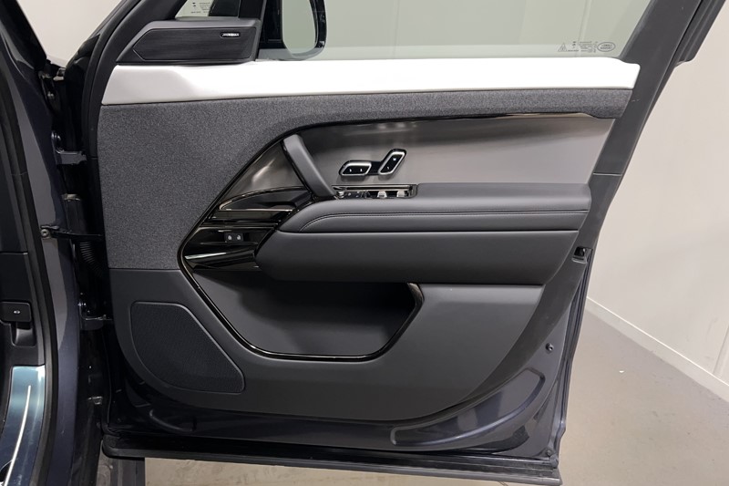 2025 (75) LAND ROVER RANGE ROVER SPORT 3.0 D300 Dynamic SE 5dr Auto 5486820