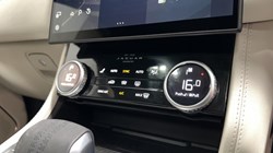 2024 (24) JAGUAR F-PACE 2.0 D200 R-Dynamic HSE Black 5dr Auto AWD 5475137