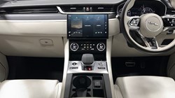 2024 (24) JAGUAR F-PACE 2.0 D200 R-Dynamic HSE Black 5dr Auto AWD 5475121