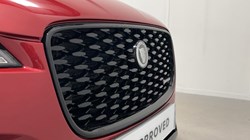2024 (24) JAGUAR F-PACE 2.0 D200 R-Dynamic HSE Black 5dr Auto AWD 5475169