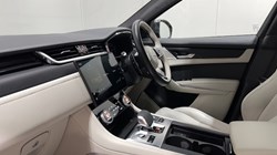 2024 (24) JAGUAR F-PACE 2.0 D200 R-Dynamic HSE Black 5dr Auto AWD 5475150
