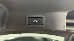 2022 (22) JAGUAR F-PACE 2.0 D200 R-Dynamic S 5dr Auto AWD 5486994