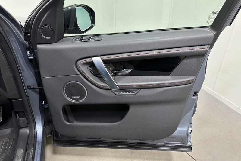 2023 (23) LAND ROVER DISCOVERY SPORT 1.5 P300e R-Dynamic SE 5dr Auto [5 Seat] 5481095