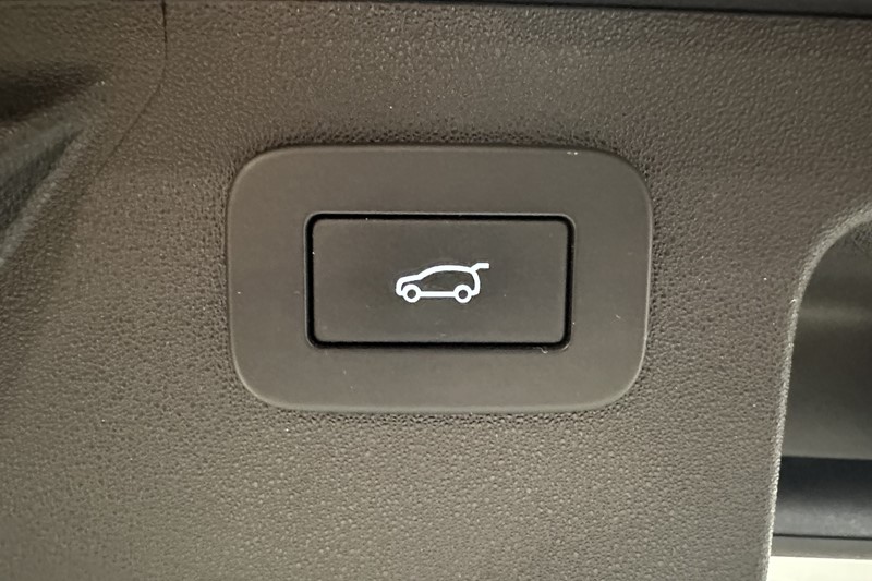 2023 (23) LAND ROVER DISCOVERY SPORT 1.5 P300e R-Dynamic SE 5dr Auto [5 Seat] 5481125