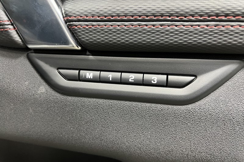 2022 (72) LAND ROVER DISCOVERY SPORT 1.5 P300e R-Dynamic SE 5dr Auto [5 Seat] 5513120