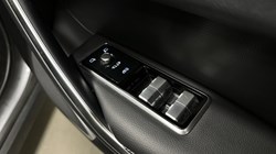 2023 (72) JAGUAR F-PACE 2.0 D200 R-Dynamic Black 5dr Auto AWD 5498028