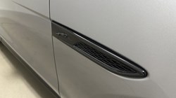 2023 (72) JAGUAR F-PACE 2.0 D200 R-Dynamic Black 5dr Auto AWD 5498063