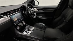 2023 (72) JAGUAR F-PACE 2.0 D200 R-Dynamic Black 5dr Auto AWD 5498047