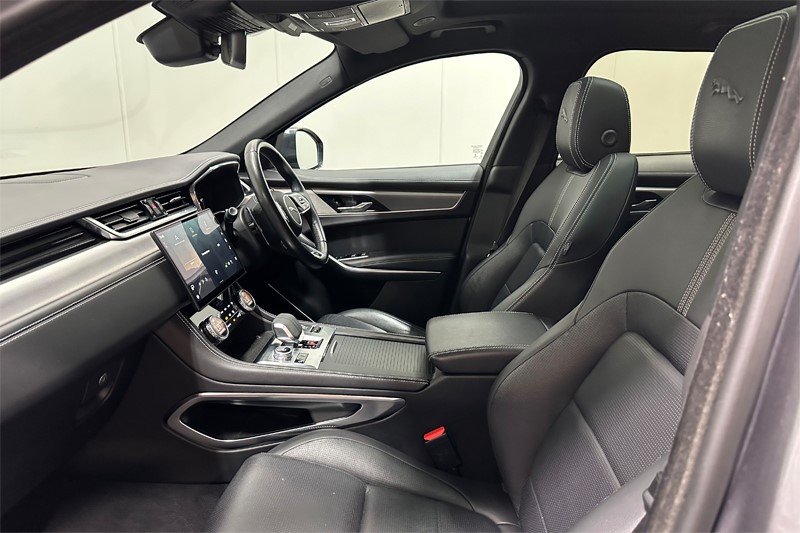 2023 (72) JAGUAR F-PACE 2.0 D200 R-Dynamic Black 5dr Auto AWD 5498017