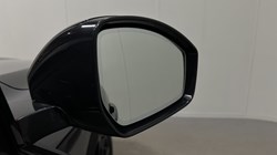 2023 (72) JAGUAR F-PACE 2.0 D200 R-Dynamic Black 5dr Auto AWD 5498029