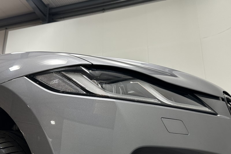 2023 (72) JAGUAR F-PACE 2.0 D200 R-Dynamic Black 5dr Auto AWD 5498064