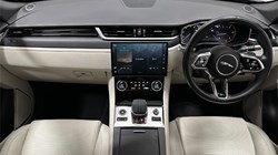 2022 (72) JAGUAR F-PACE 2.0 D200 R-Dynamic Black 5dr Auto AWD 5497879